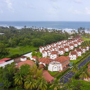 Nanu Beach Resort&Spa